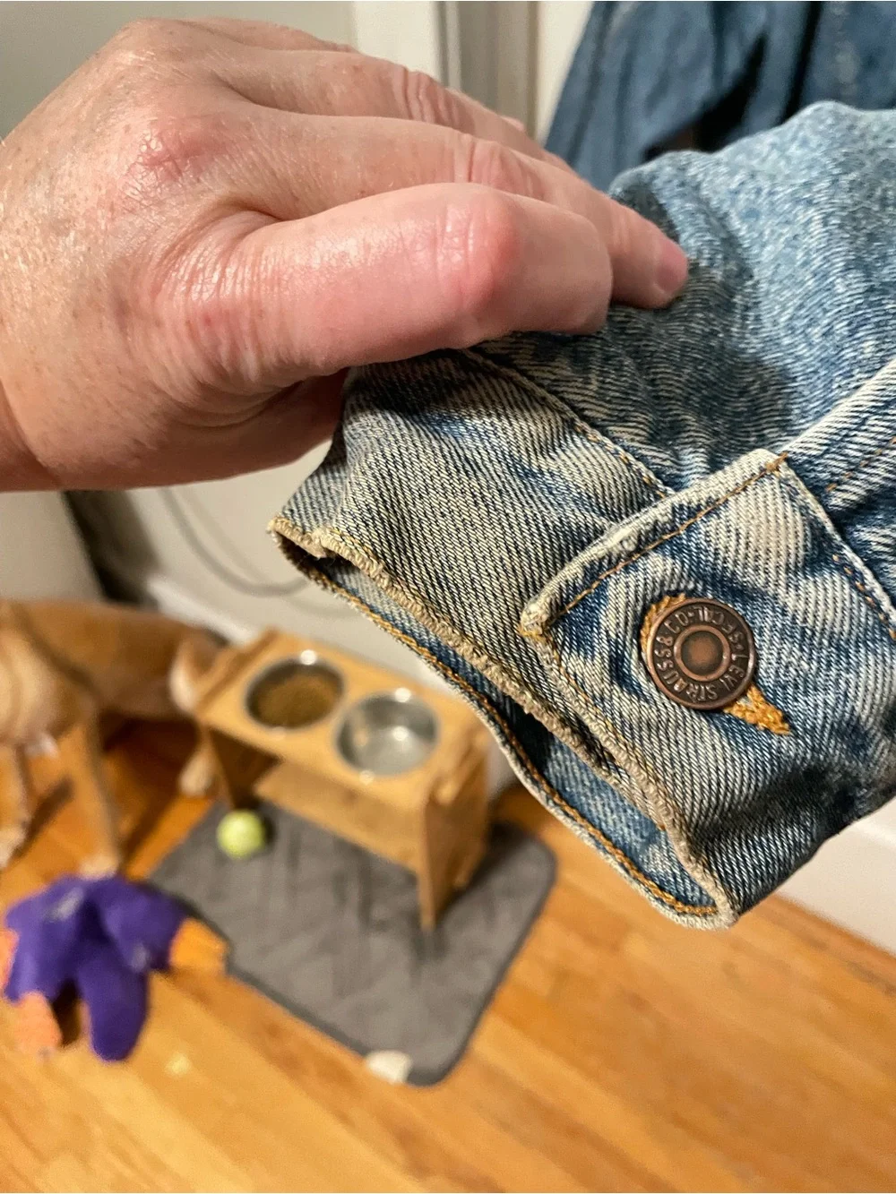 Levi's Light Blue Denim Trucker Jacket with Plaid heavy Lining